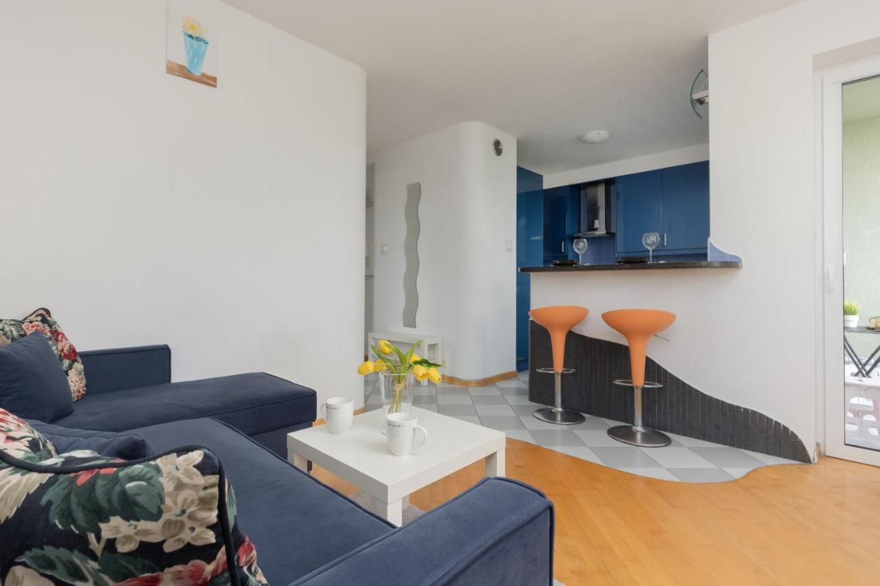 Apartament Comfy Powstancow Slaskich By Renters Warszawa